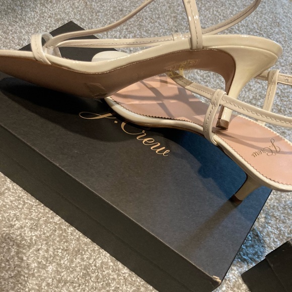 Brand new Jcrew sling back sandal in ivory/black 9 - Picture 2 of 8